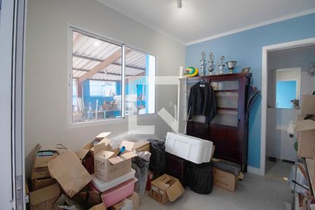 Casa à venda com 240m², 3 quartos e 2 vagas Casa à venda com 240m², 3 quartos e 2 vagasQuarto de serviço