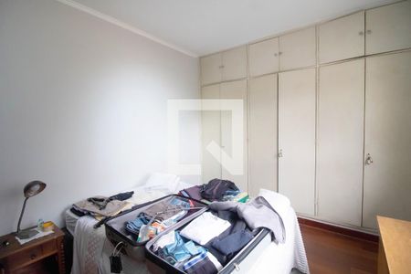 Casa à venda com 240m², 3 quartos e 2 vagas Casa à venda com 240m², 3 quartos e 2 vagasQuarto 3