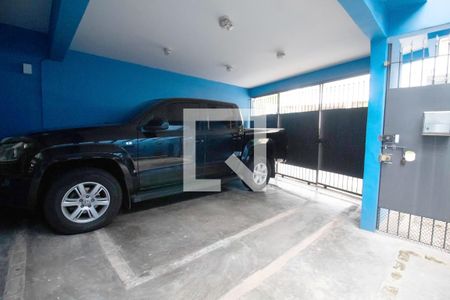 Casa à venda com 240m², 3 quartos e 2 vagas Casa à venda com 240m², 3 quartos e 2 vagasGaragem