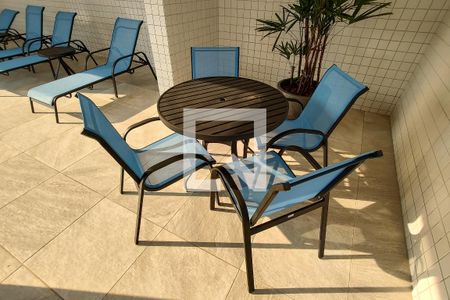 Apartamento para alugar com 73m², 2 quartos e 1 vaga Apartamento para alugar com 73m², 2 quartos e 1 vagaÁrea comum - Piscina