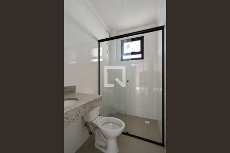 Apartamento para alugar com 73m², 2 quartos e 1 vaga Apartamento para alugar com 73m², 2 quartos e 1 vagaBanheiro da Suíte