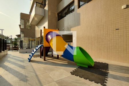 Apartamento para alugar com 73m², 2 quartos e 1 vaga Apartamento para alugar com 73m², 2 quartos e 1 vagaÁrea comum - Playground