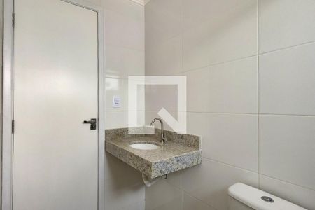 Apartamento para alugar com 69m², 2 quartos e 1 vaga Apartamento para alugar com 69m², 2 quartos e 1 vagaBanheiro da Suíte