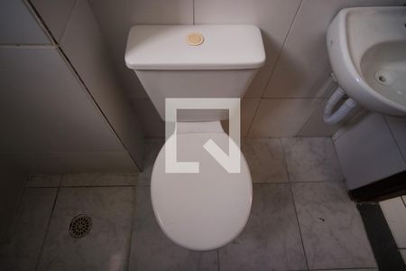 Apartamento para alugar com 61m², 2 quartos e 1 vaga Apartamento para alugar com 61m², 2 quartos e 1 vagaBanheiro