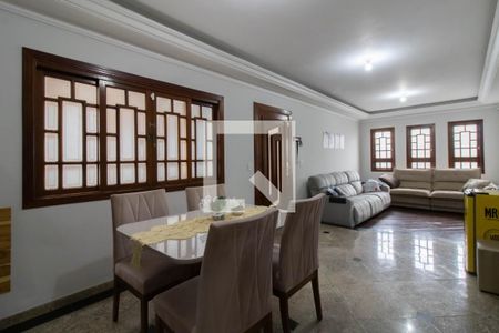Sala de casa à venda com 4 quartos, 200m² em Jardim Bom Clima, Guarulhos