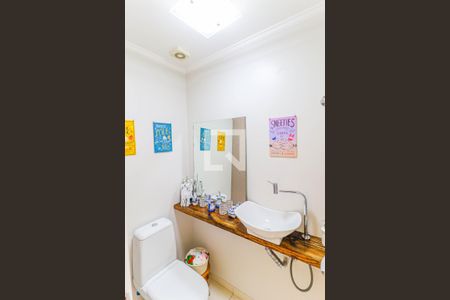 Apartamento à venda com 155m², 3 quartos e 3 vagas Apartamento à venda com 155m², 3 quartos e 3 vagasLavabo