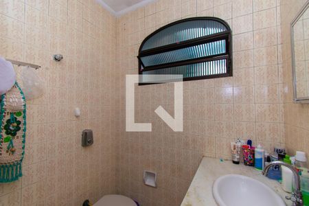 Casa de condomínio para alugar com 200m², 3 quartos e 3 vagasBanheiro 2