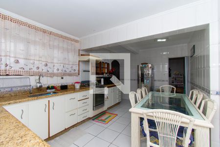 Casa de condomínio para alugar com 200m², 3 quartos e 3 vagasCozinha