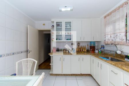 Casa de condomínio para alugar com 200m², 3 quartos e 3 vagasCozinha