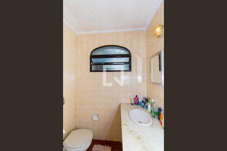 Casa de condomínio para alugar com 200m², 3 quartos e 3 vagasBanheiro 2