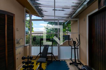 Casa de condomínio para alugar com 200m², 3 quartos e 3 vagasVaranda