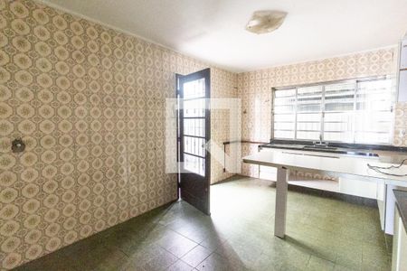 Casa à venda com 200m², 3 quartos e 2 vagas Casa à venda com 200m², 3 quartos e 2 vagasCozinha