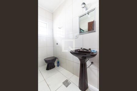 Casa à venda com 200m², 3 quartos e 2 vagas Casa à venda com 200m², 3 quartos e 2 vagasBanheiro do Quarto 1