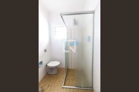 Casa à venda com 200m², 3 quartos e 2 vagas Casa à venda com 200m², 3 quartos e 2 vagasBanheiro