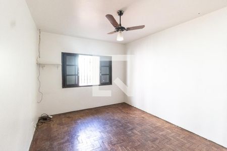 Casa à venda com 200m², 3 quartos e 2 vagas Casa à venda com 200m², 3 quartos e 2 vagasQuarto 3