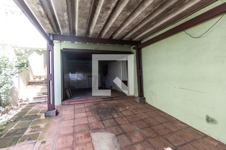 Casa à venda com 200m², 3 quartos e 2 vagas Casa à venda com 200m², 3 quartos e 2 vagasGaragem