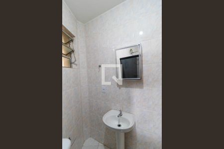 Studio para alugar com 30m², 1 quarto e sem vaga Studio para alugar com 30m², 1 quarto e sem vagaBanheiro