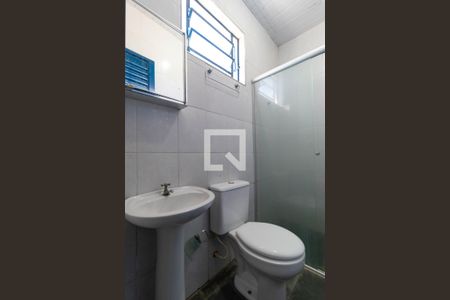 Banheiro de kitnet/studio para alugar com 1 quarto, 30m² em Cidade Universitária, Campinas