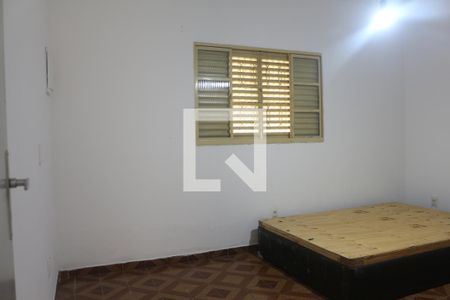 Quarto de casa para alugar com 1 quarto, 90m² em Parque Santo Eduardo, São Paulo