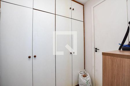 Apartamento à venda com 180m², 3 quartos e 2 vagasQuarto de Serviço