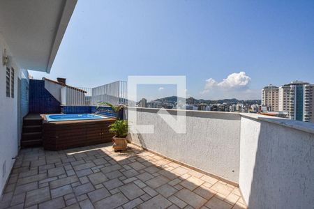 Apartamento à venda com 180m², 3 quartos e 2 vagasTerraço