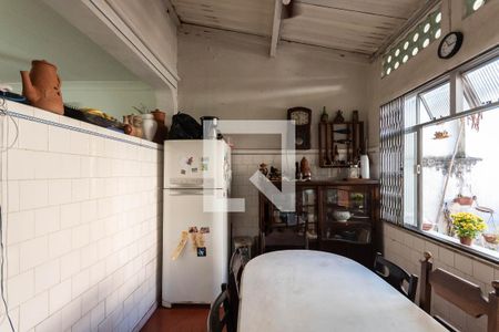 Casa à venda com 119m², 4 quartos e 1 vagaCopa