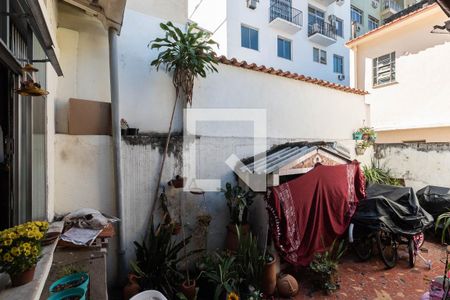 Casa à venda com 119m², 4 quartos e 1 vagaÁrea de Serviço