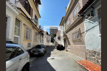 Casa à venda com 119m², 4 quartos e 1 vagaVila