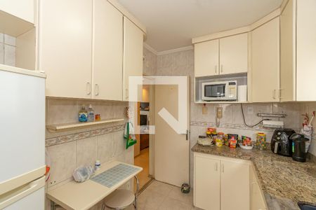 Apartamento à venda com 84m², 2 quartos e 1 vaga Apartamento à venda com 84m², 2 quartos e 1 vagaCozinha