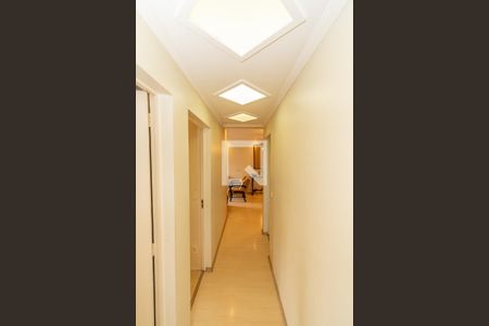 Apartamento à venda com 84m², 2 quartos e 1 vaga Apartamento à venda com 84m², 2 quartos e 1 vagaCorredor