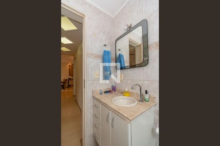 Apartamento à venda com 84m², 2 quartos e 1 vaga Apartamento à venda com 84m², 2 quartos e 1 vagaBanheiro