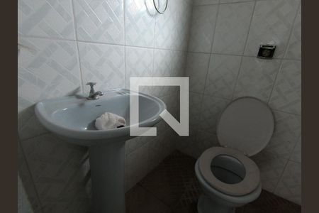 Casa à venda com 125m², 2 quartos e 1 vagaLavabo