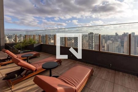 Studio à venda com 28m², 1 quarto e sem vagaÁrea comum - Piscina