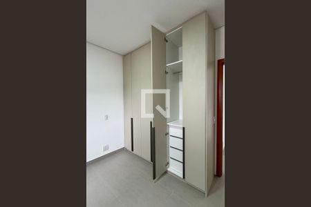 Quarto 1 de apartamento para alugar com 1 quarto, 43m² em Vila Sao Silvestre, Barueri