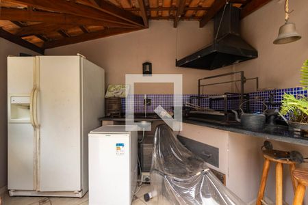 Casa à venda com 280m², 2 quartos e 5 vagas Casa à venda com 280m², 2 quartos e 5 vagasQuintal