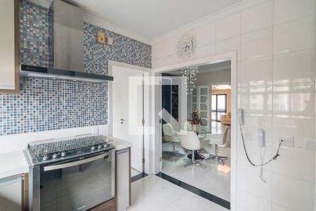 Apartamento à venda com 211m², 4 quartos e 3 vagas Apartamento à venda com 211m², 4 quartos e 3 vagasCozinha