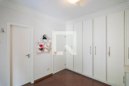 Apartamento à venda com 211m², 4 quartos e 3 vagas Apartamento à venda com 211m², 4 quartos e 3 vagasQuarto 2 Suite