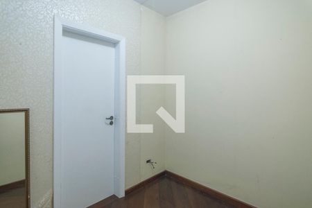 Apartamento à venda com 211m², 4 quartos e 3 vagas Apartamento à venda com 211m², 4 quartos e 3 vagasCloset da Suite 1