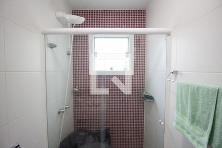 Casa de condomínio à venda com 350m², 5 quartos e 3 vagas Casa de condomínio à venda com 350m², 5 quartos e 3 vagasBanheiro da Suíte 4