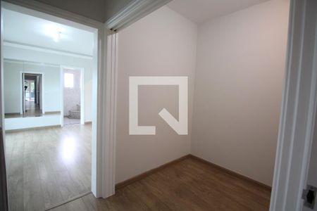 Apartamento à venda com 264m², 4 quartos e 4 vagas Apartamento à venda com 264m², 4 quartos e 4 vagasSuite 3