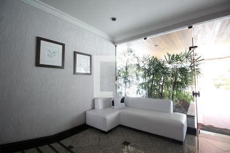 Apartamento à venda com 264m², 4 quartos e 4 vagas Apartamento à venda com 264m², 4 quartos e 4 vagasHall de entrada