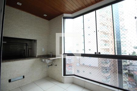 Apartamento à venda com 264m², 4 quartos e 4 vagas Apartamento à venda com 264m², 4 quartos e 4 vagasVaranda gourmet