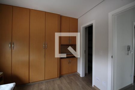 Apartamento à venda com 264m², 4 quartos e 4 vagas Apartamento à venda com 264m², 4 quartos e 4 vagasSuite 4