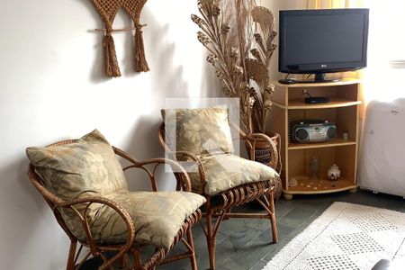 Sala de apartamento para alugar com 1 quarto, 50m² em Canto do Forte, Praia Grande