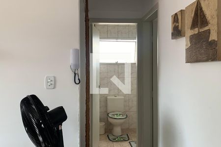 Corredor  de apartamento para alugar com 1 quarto, 50m² em Canto do Forte, Praia Grande