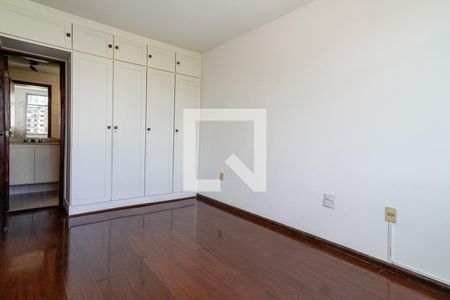 Apartamento à venda com 304m², 4 quartos e 2 vagasSuite 