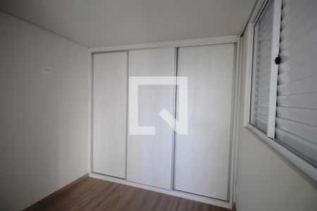 Suíte de apartamento à venda com 2 quartos, 111m² em Ana Lúcia, Belo Horizonte
