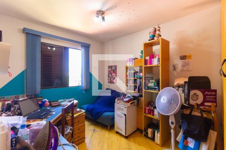 Casa de condomínio à venda com 160m², 4 quartos e 2 vagas Casa de condomínio à venda com 160m², 4 quartos e 2 vagasQuarto 2