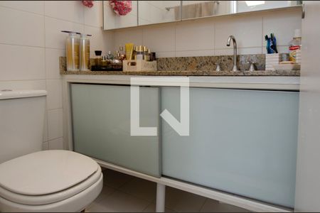 Apartamento à venda com 140m², 2 quartos e 2 vagasBanheiro da Suíte