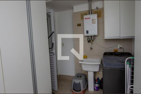 Apartamento à venda com 140m², 2 quartos e 2 vagasÁrea de Serviço